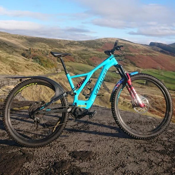 Mudhugger Garde-Boue Arrière Large 760mm, Noir 4 Mudhugger Garde-Boue Arrière Large 760mm, Noir – Image 4