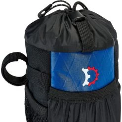 Revelate-designs Sacoches Pour Guidon Mountain Feedbag Sacoche De Guidon, Noir/bleu 6 Revelate-designs Sacoches Pour Guidon Mountain Feedbag Sacoche De Guidon, Noir/bleu -Catégories les plus recherchées Soldes revelate designs mountain feedbag lenkertasche blue 4