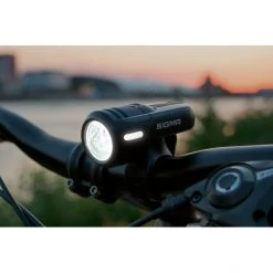 Sigmasport Éclairage Vélo à Pile Aura 45/Nugget II Kit Éclairages USB -Catégories les plus recherchées Soldes sigma sport aura 45 nugget ii usb light set stvzo 5