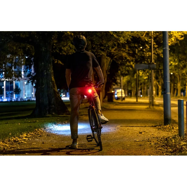 Sigmasport Éclairage Vélo à Pile Curve Feu Arrière 5 Sigmasport Éclairage Vélo à Pile Curve Feu Arrière – Image 5